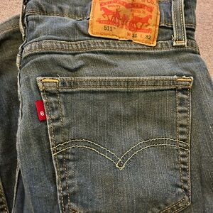 Levi’s Men’s 511 Size 31 X 32. EXCELLENT